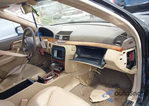 2003 Mercedes-Benz S 430 z USA, uszkodzony, nr VIN WDBNG70J73A369079